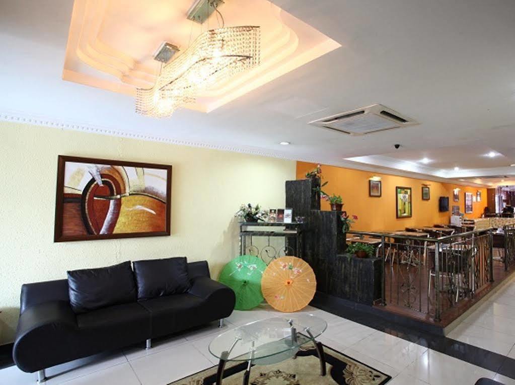 Oyo 103 V'La Garden Hotel Kuala Lumpur Exteriér fotografie